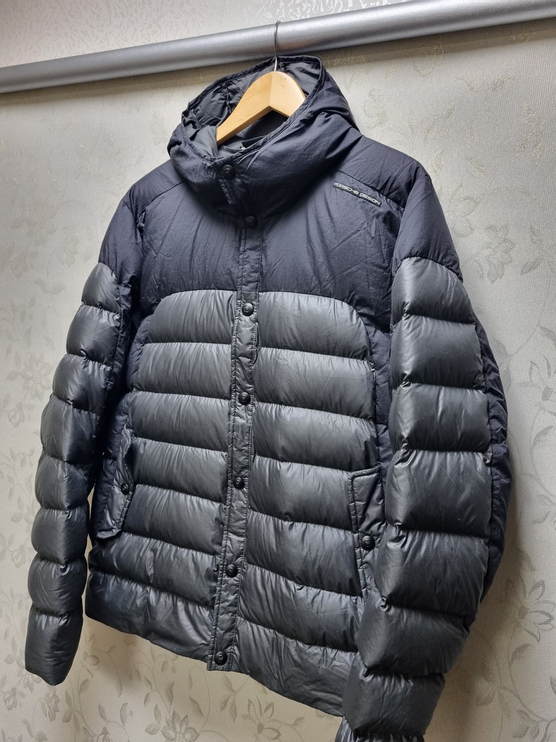 [m/100] 아디다스 포르쉐 콜라보 다운패딩 후디 상품이미지2