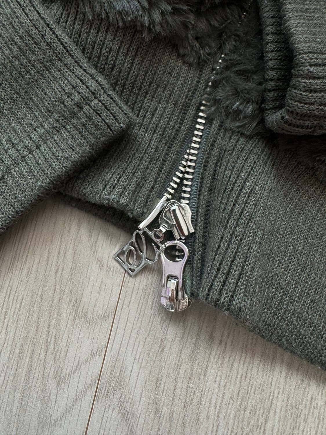 큐리티 집업 가디건 상품이미지3