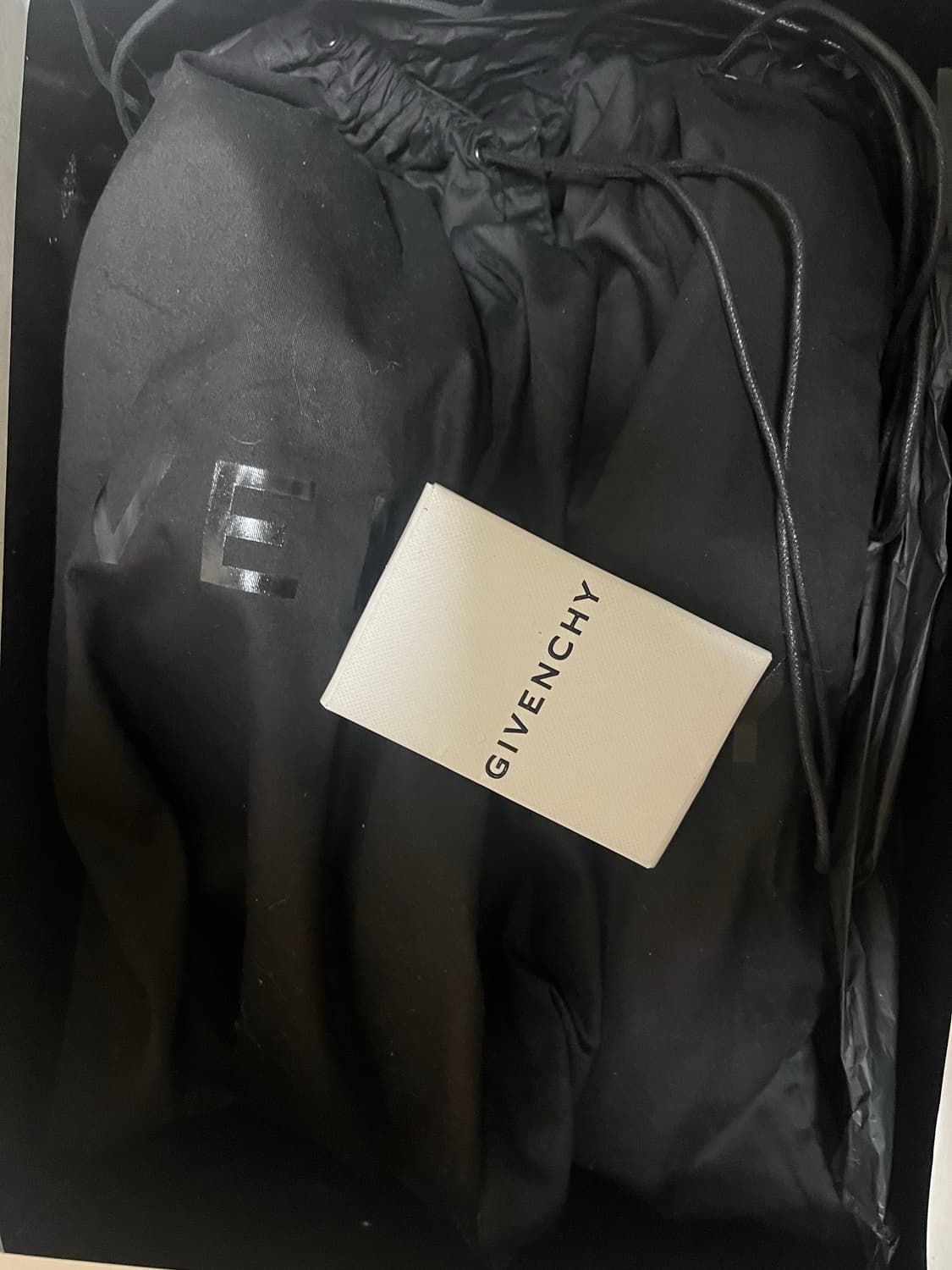 지방시 스니커즈 상품이미지4