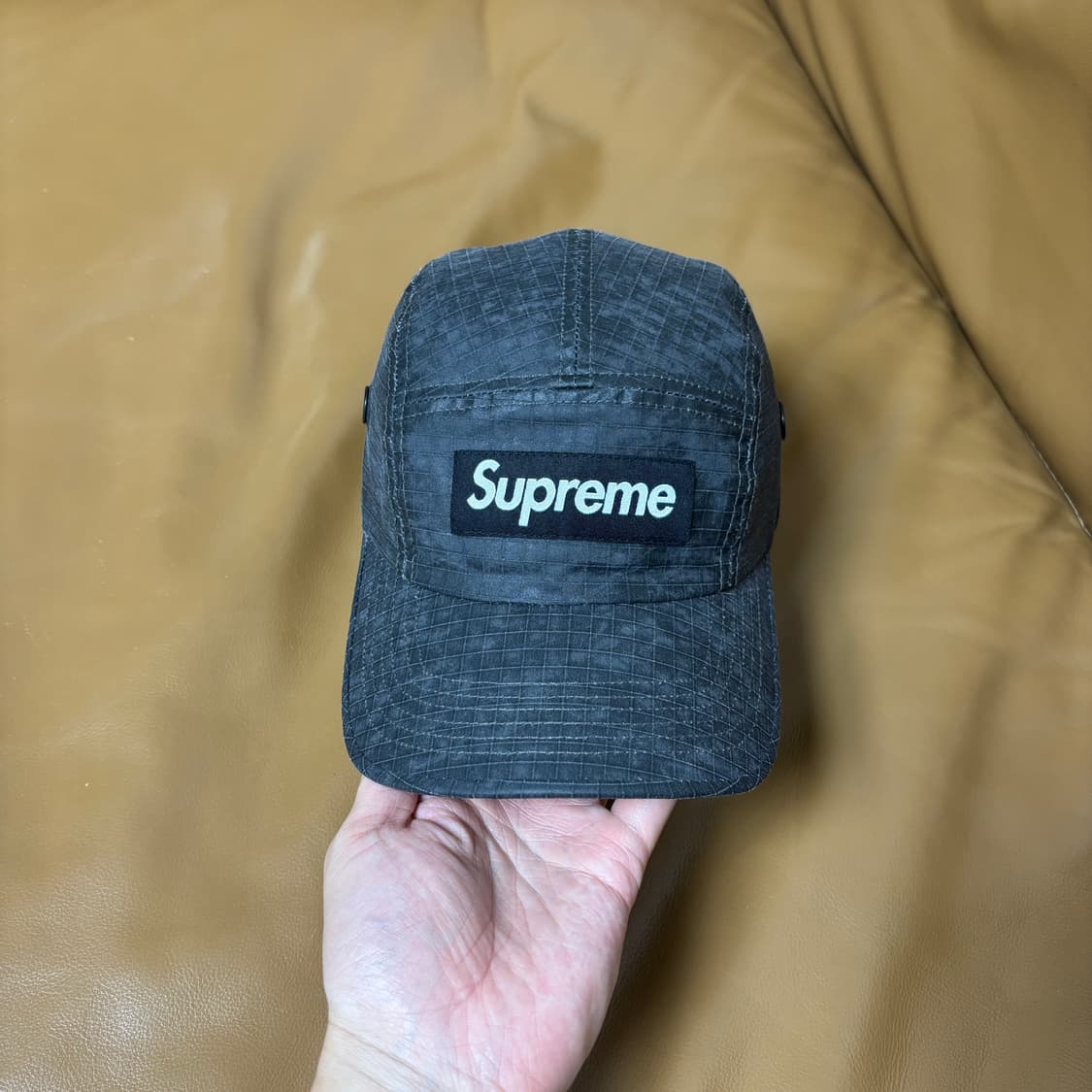 Supreme 슈프림 23fw 디스트레스드 블랙 캠프캡 모자 Black 상품이미지3