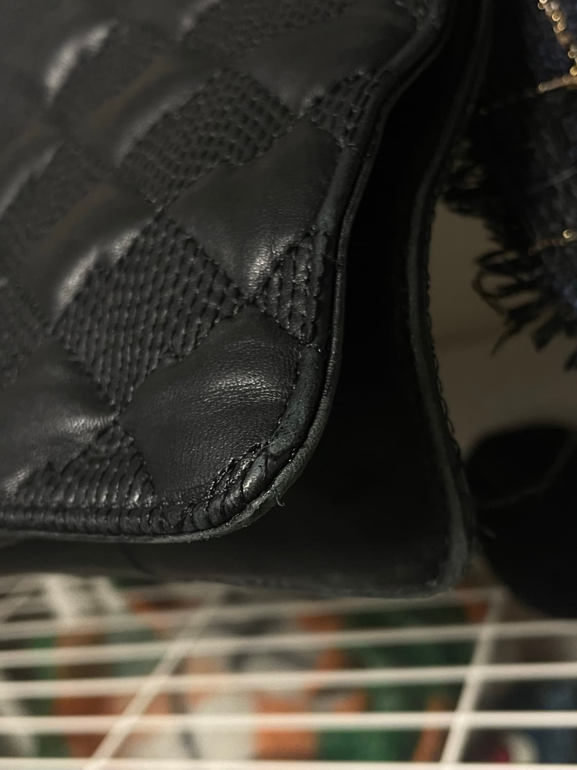 아더에러 테닛 플랫 토트백 느와르 블랙 퀼팅 카드지갑키체인포함 브레이드 상품이미지10