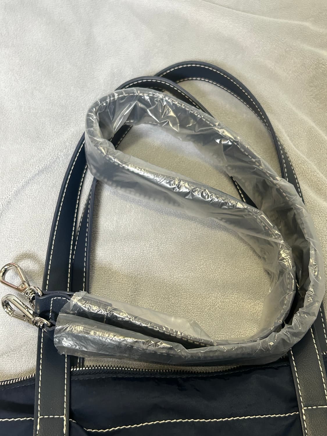 마뗑킴 패브릭 뉴 쇼퍼백 네이비 보부상백 상품이미지3