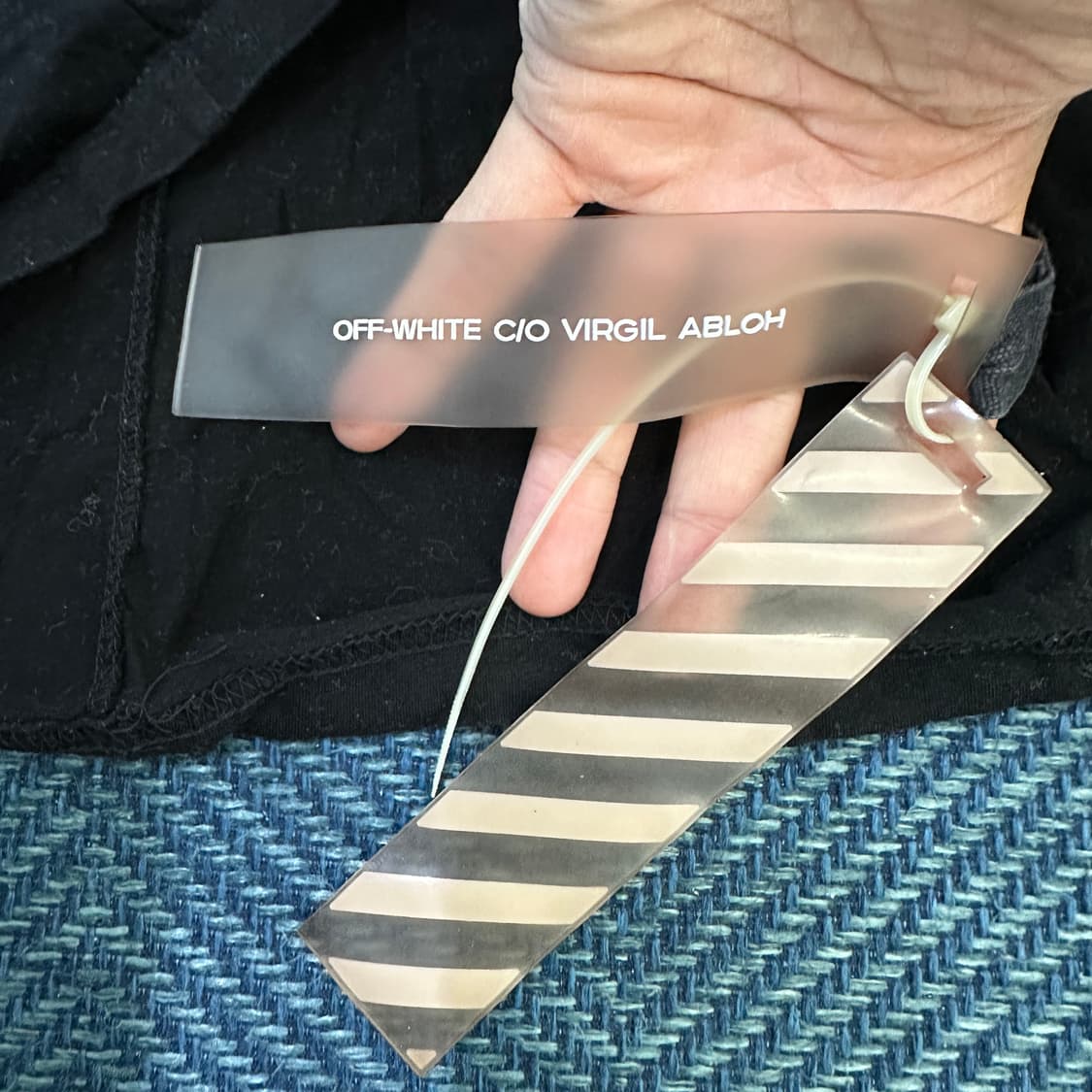 [M] 오프화이트 X 브이론 반팔티 상품이미지6