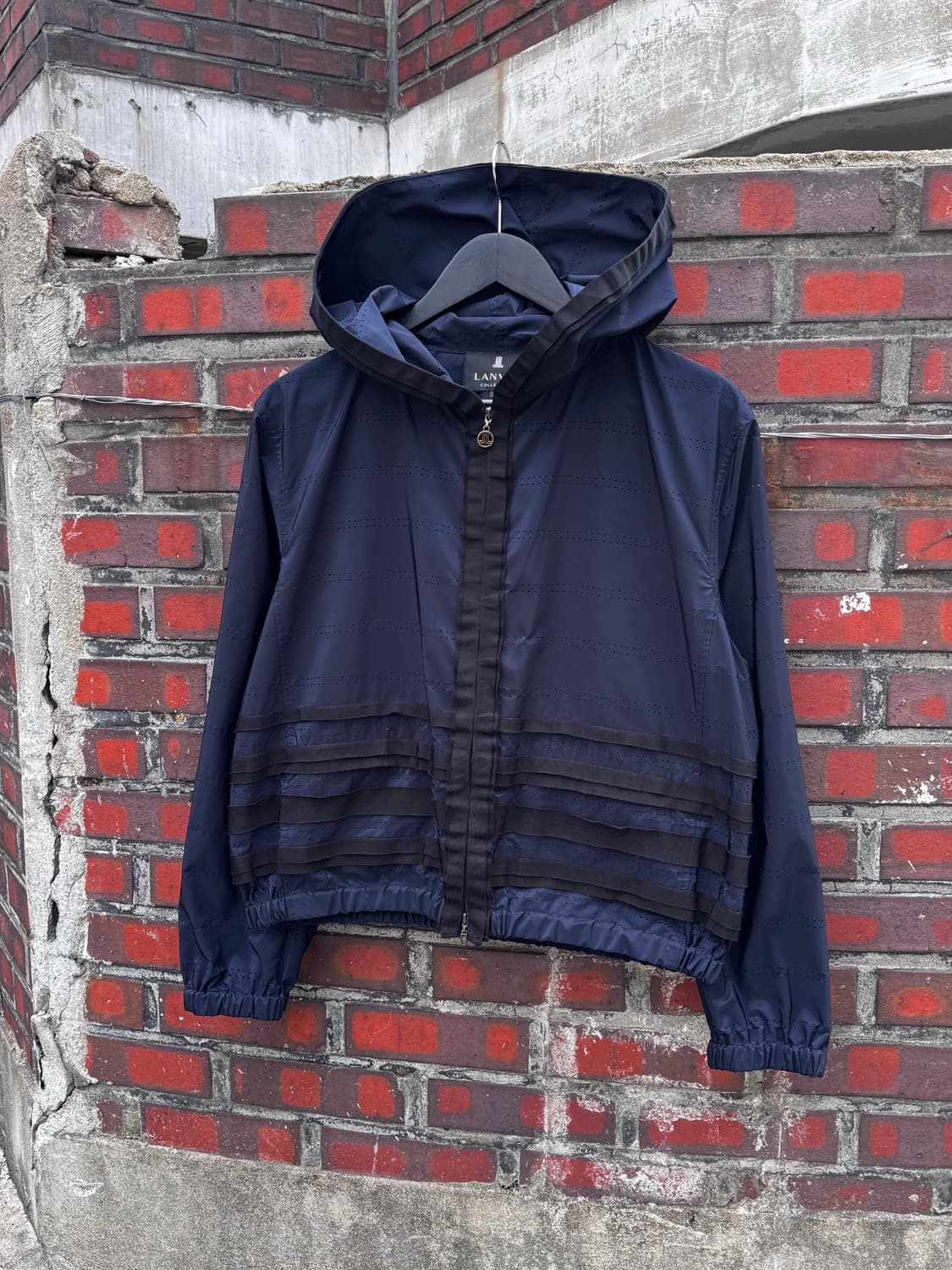 랑방 크롭 나일론 투웨이 후드자켓 상품이미지1