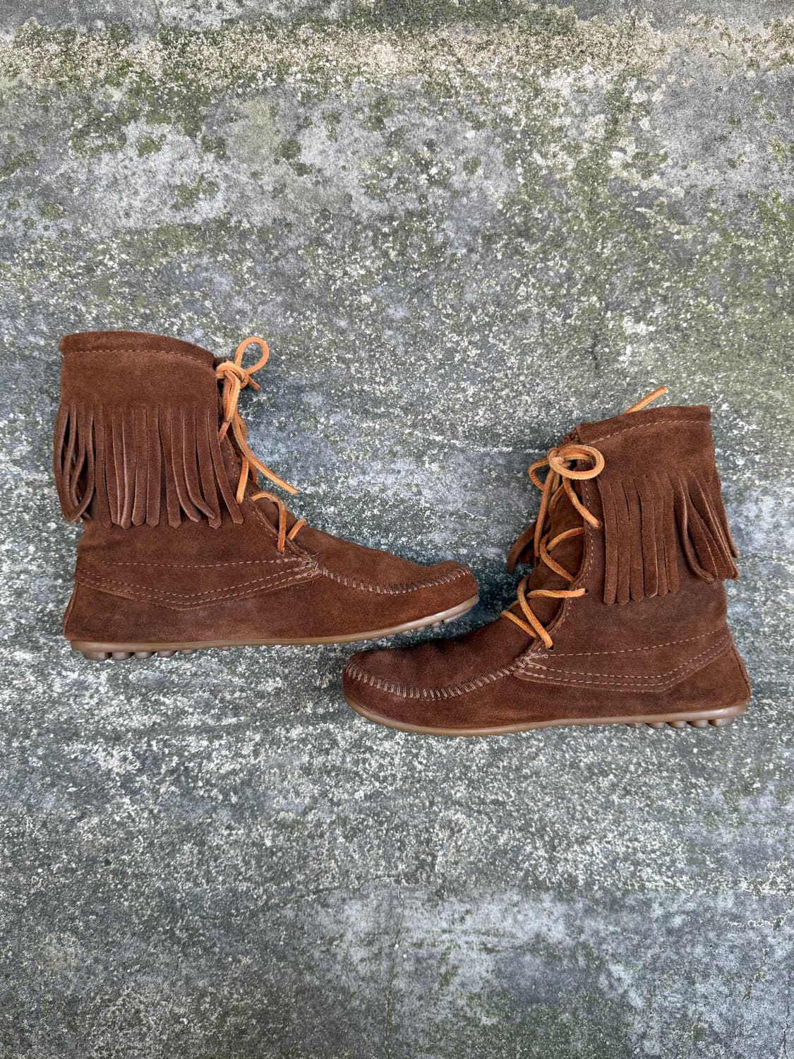 미네통카 프린지 모카신 부츠 상품이미지9