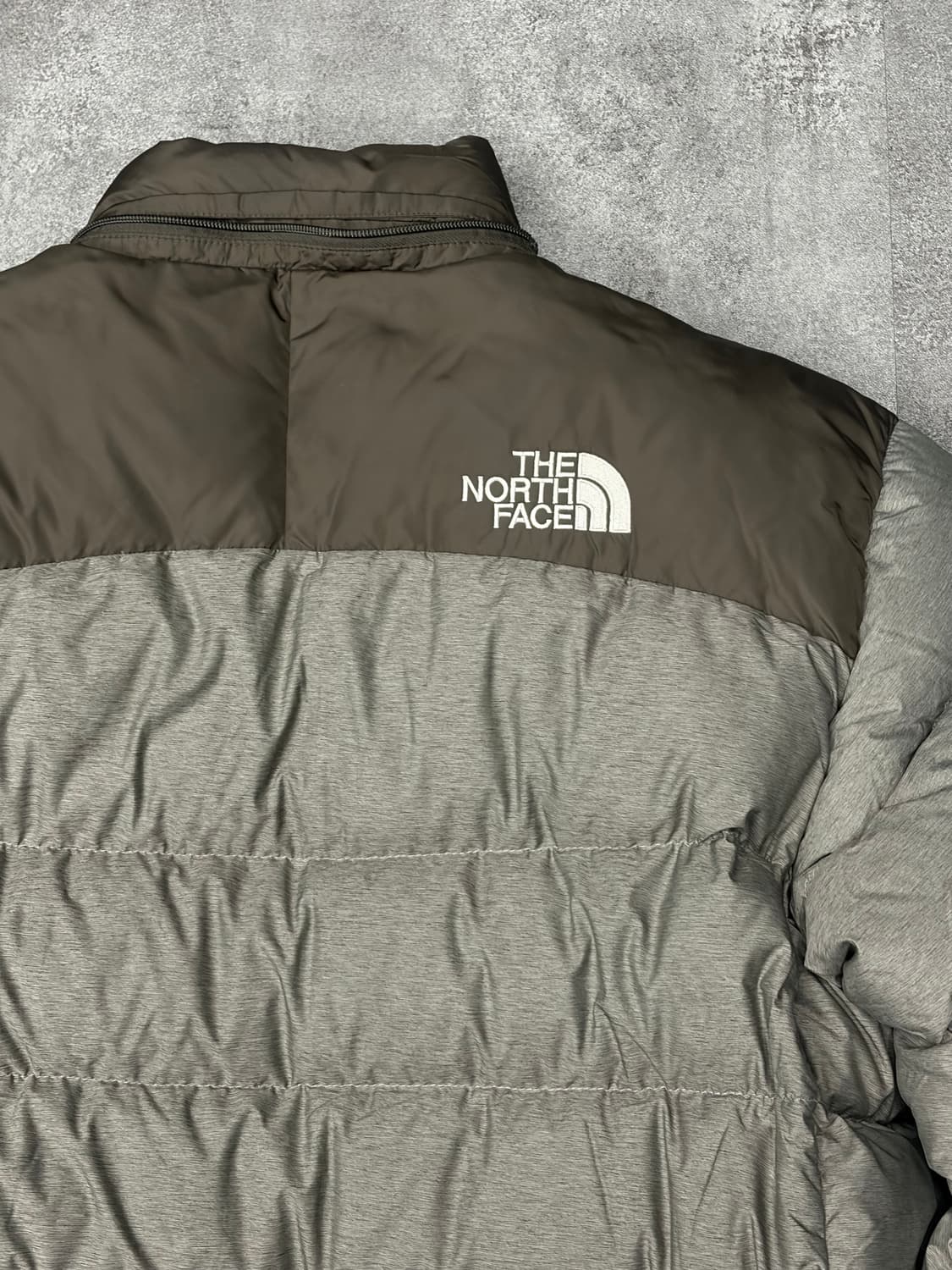 노스페이스 700 구형 눕시2 구스패딩 브라운 그레이 상품이미지6