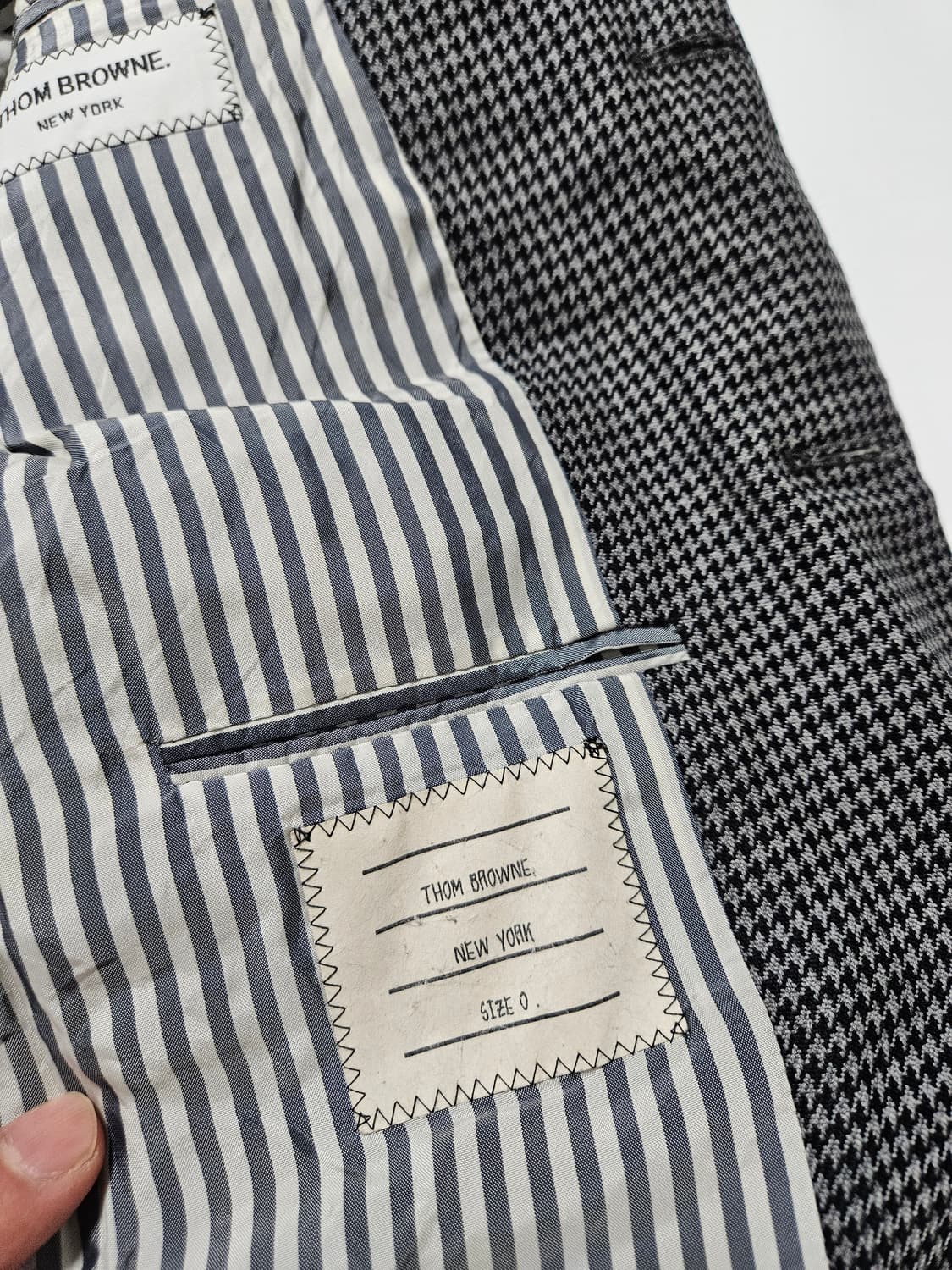 톰브라운 하운드투스 체크 자켓[0] 상품이미지7