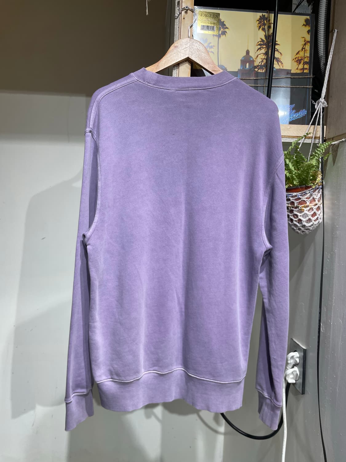 칼하트 피그먼트 퍼플 스웻셔츠 상품이미지4