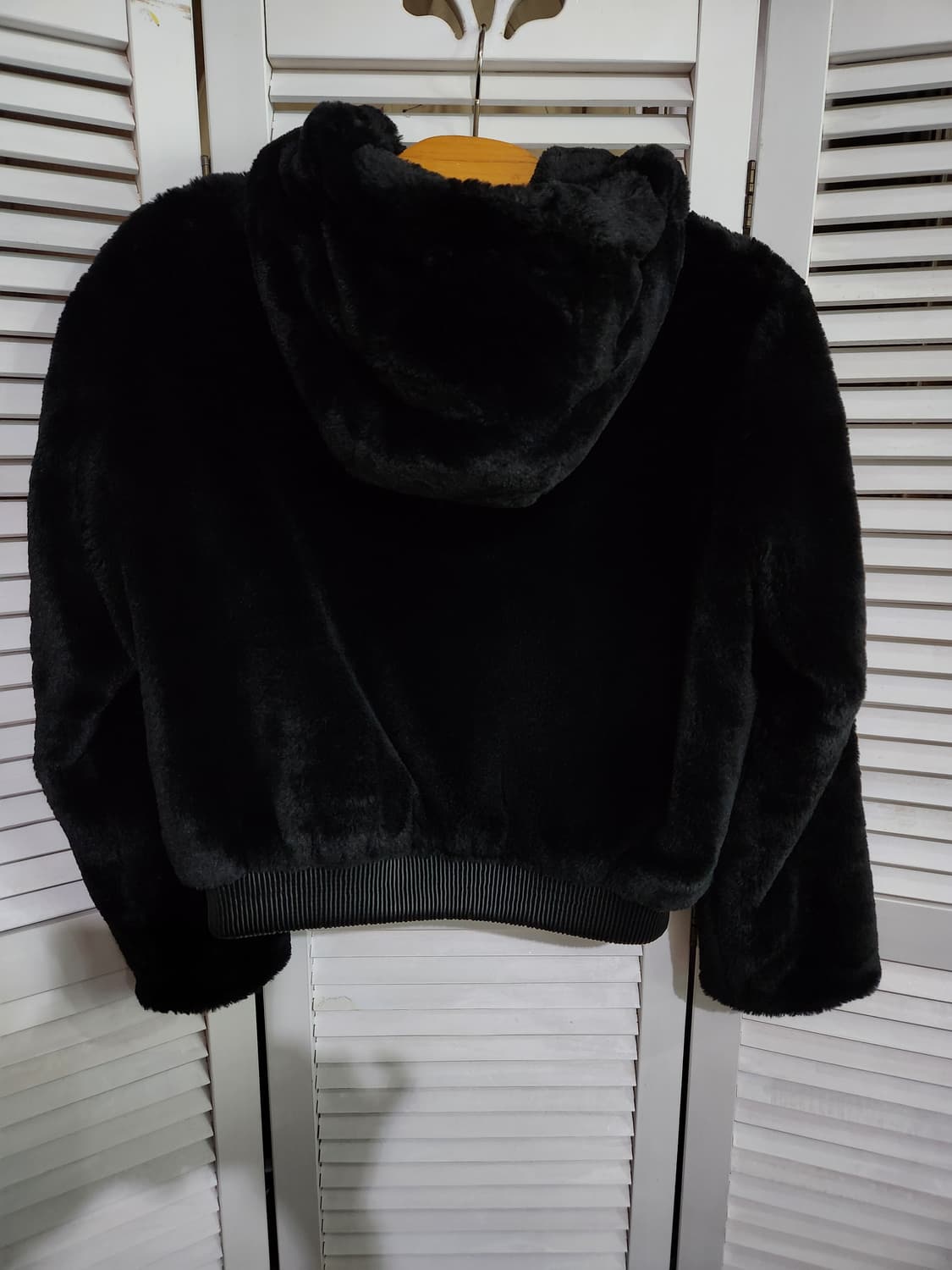 자라 크롭 퍼 후드 자켓 상품이미지2