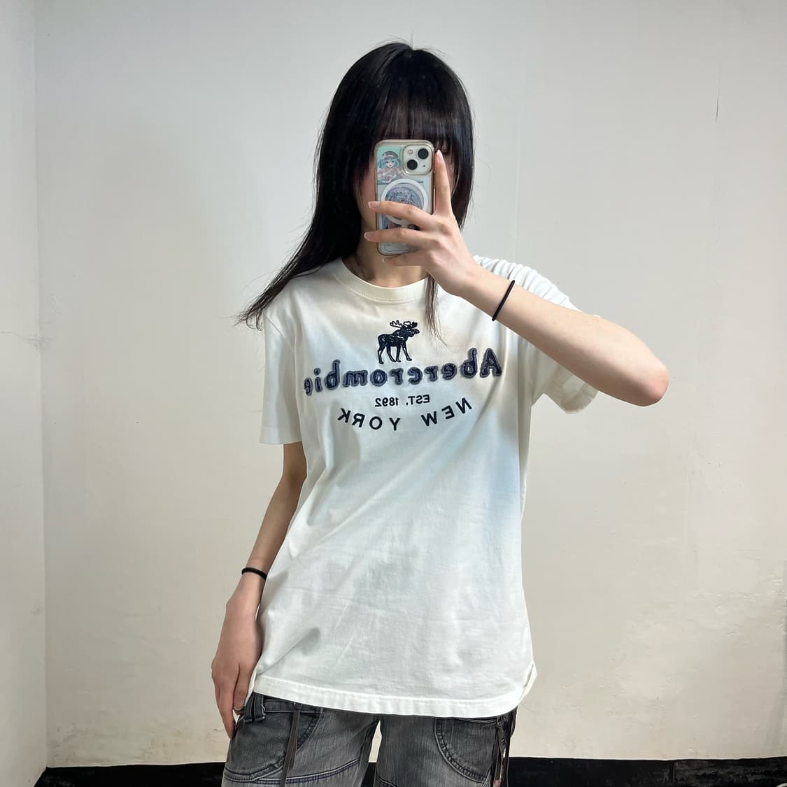 Abercrombie white t-shirt 상품이미지1