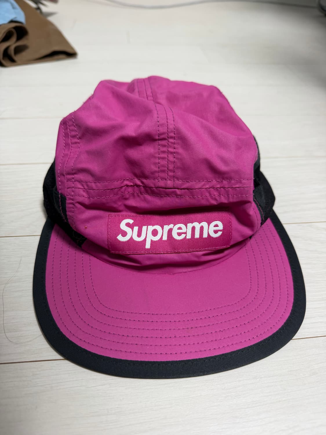 슈프림 캠프캡 상품이미지1