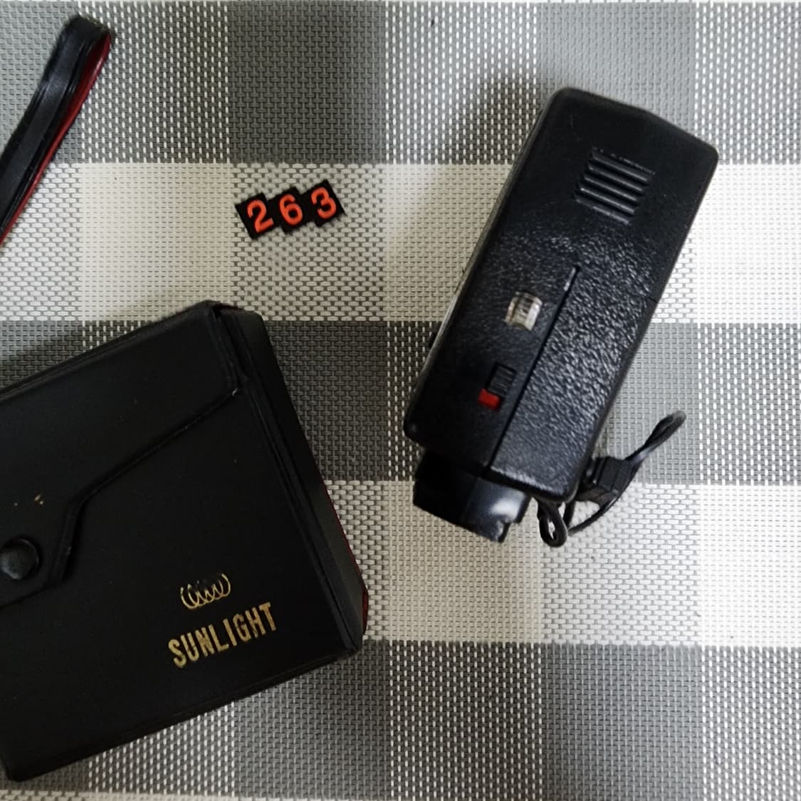 썬라이트 SL 200 스트로브 플래시 케이스포함 상품이미지3
