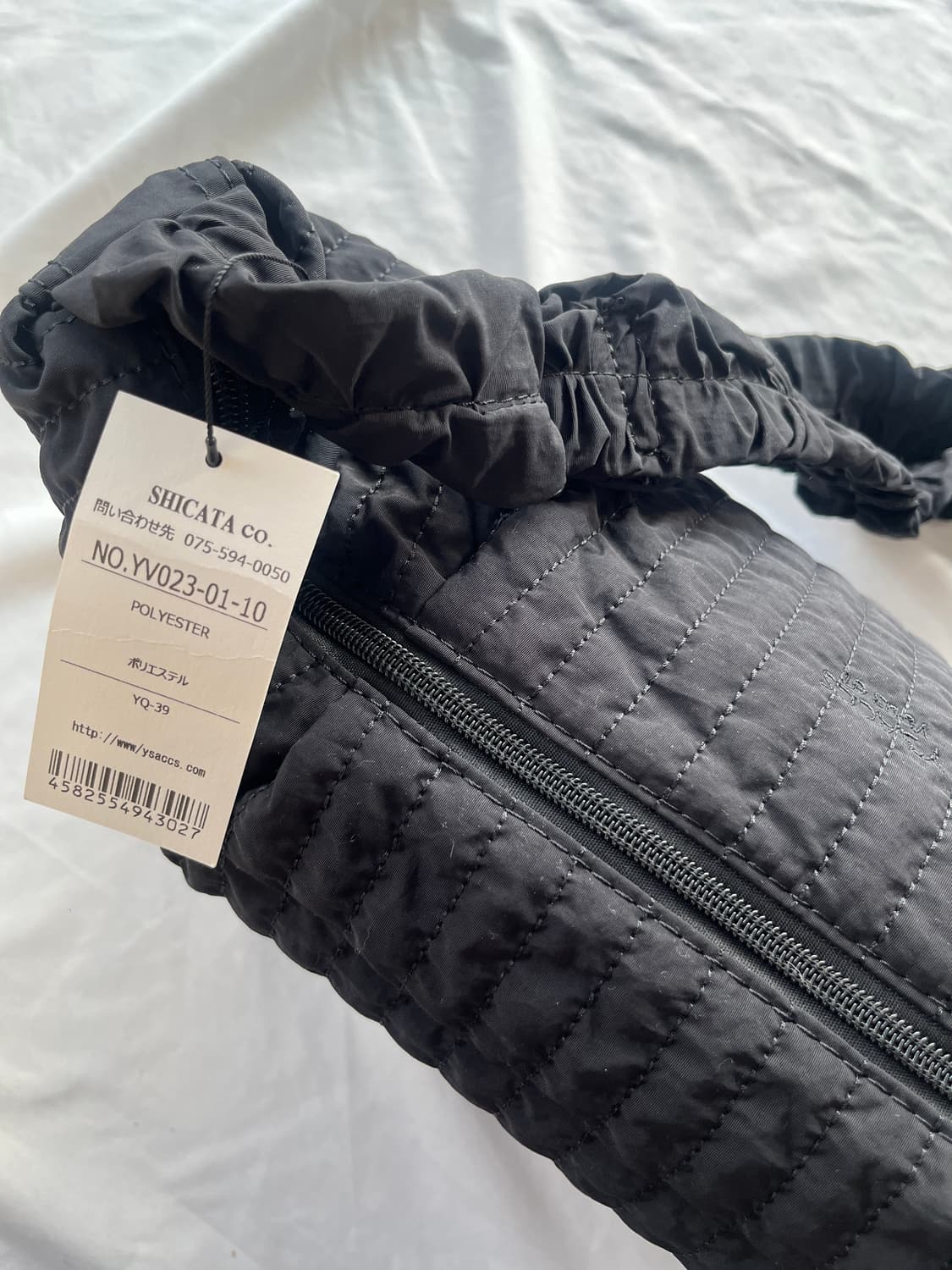 Y’SACCS 요지 야마모토 퀼티드 셔링 패디드 숄더 백 상품이미지5