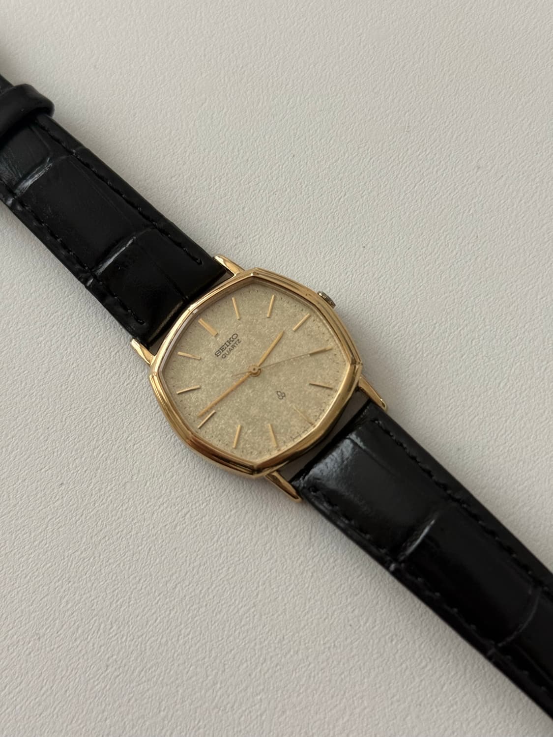 세이코 Seiko 쿼츠 스퀘어 샴페인 골드 상품이미지3