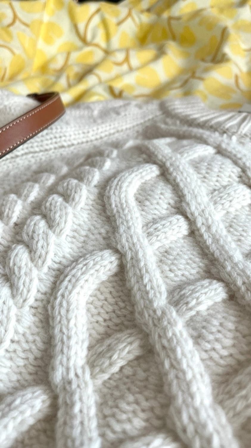 romanticize 로맨티사이즈 아이보리 케이블 울 니트 상품이미지6