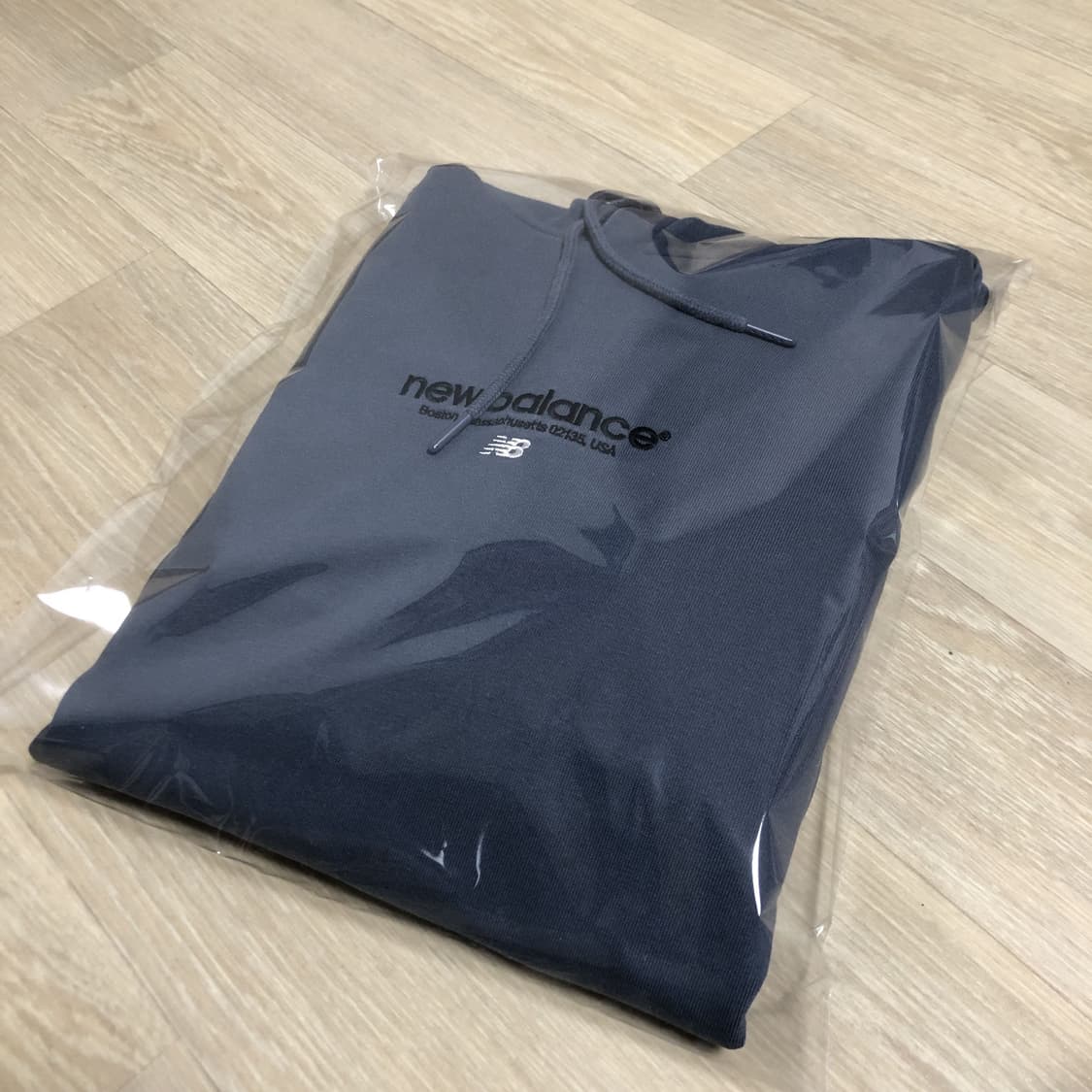 (100) 뉴발란스 New balance ESS 레터링 후드티 세미 오버 상품이미지10