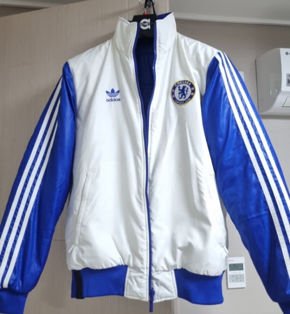 아디다스 첼시 리버시블패딩 상품이미지1