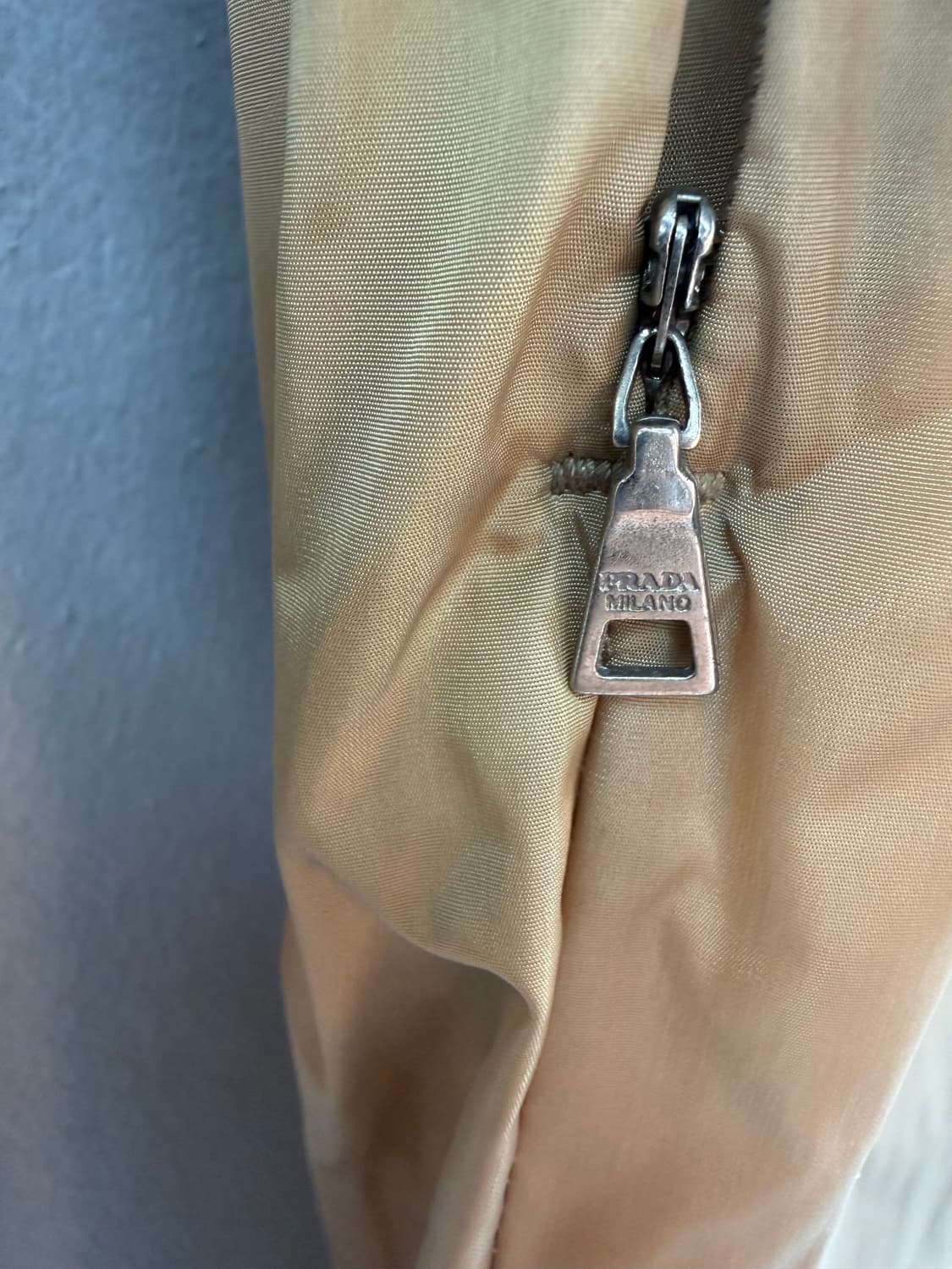 40/ 프라다 스포츠 2000AW 나일론 트랙 팬츠 상품이미지5