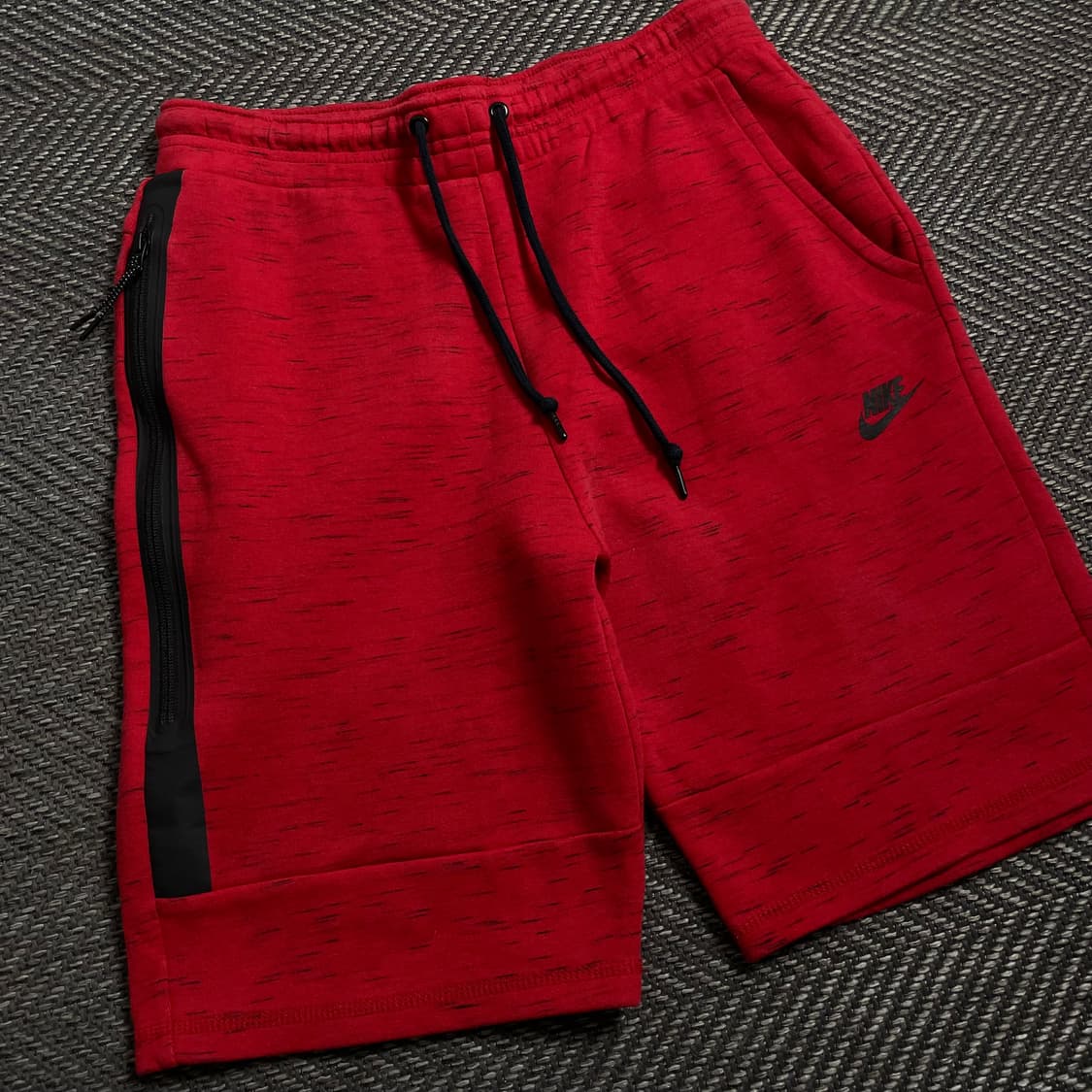 나이키 테크 플리스 쇼츠 크림슨 레드y 3998 상품이미지3
