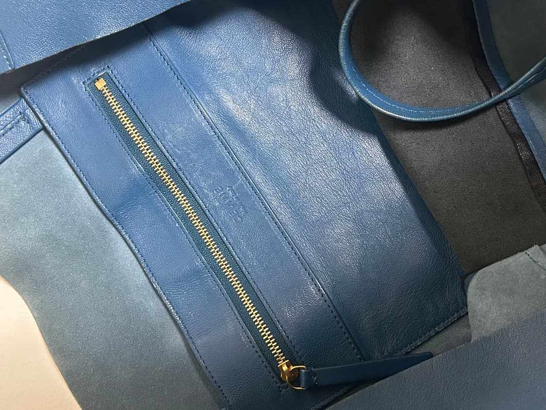 셀린느 카프스킨 카바스 토트백 상품이미지3