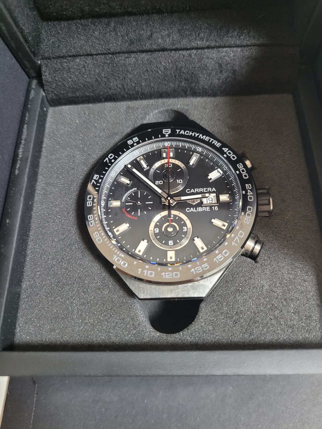 태그호이어 커넥티드 모듈러45 칼리버16 오토매틱 크로노 상품이미지2