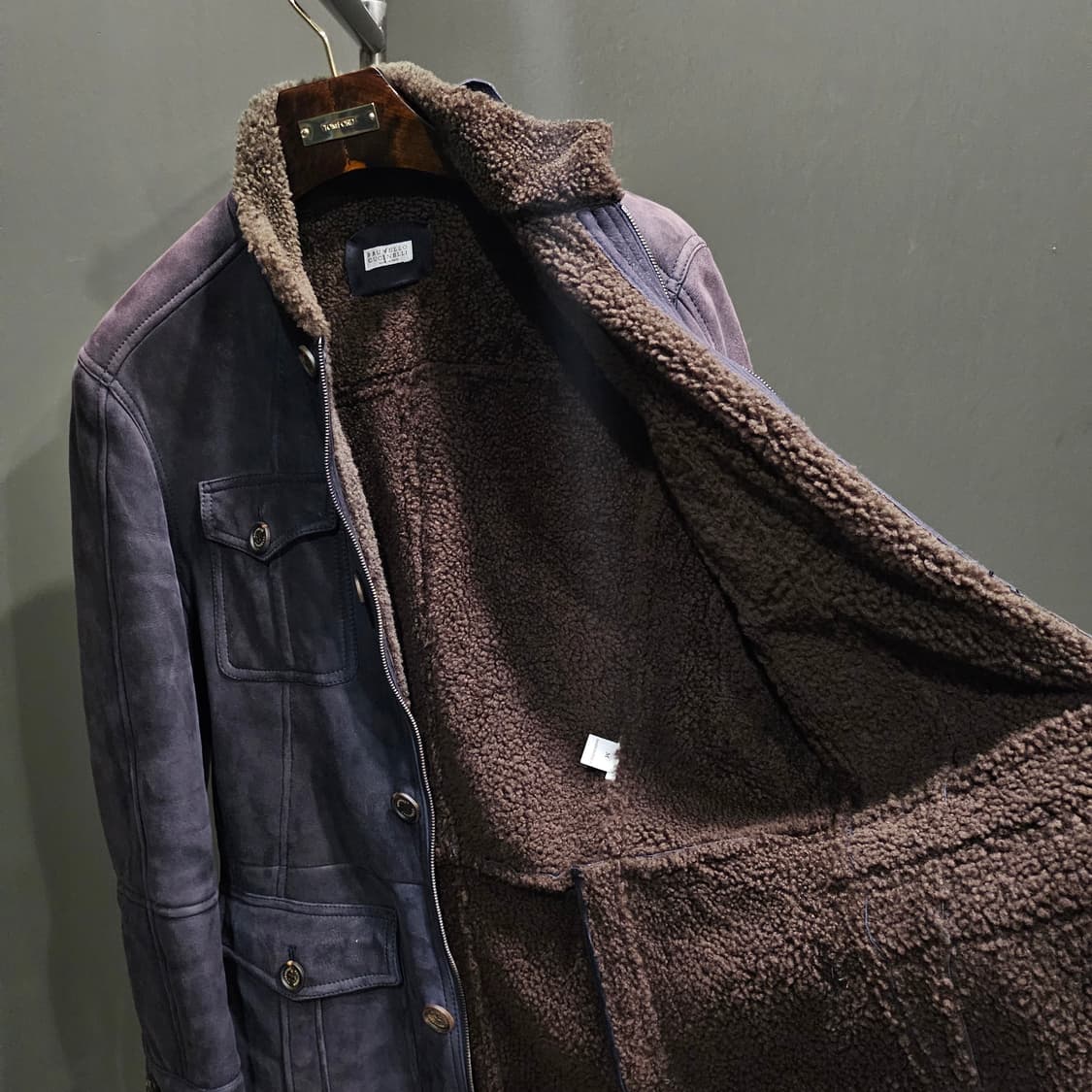 브루넬로 쿠치넬리 스웨이드 풀 시어링 무스탕 자켓 상품이미지6