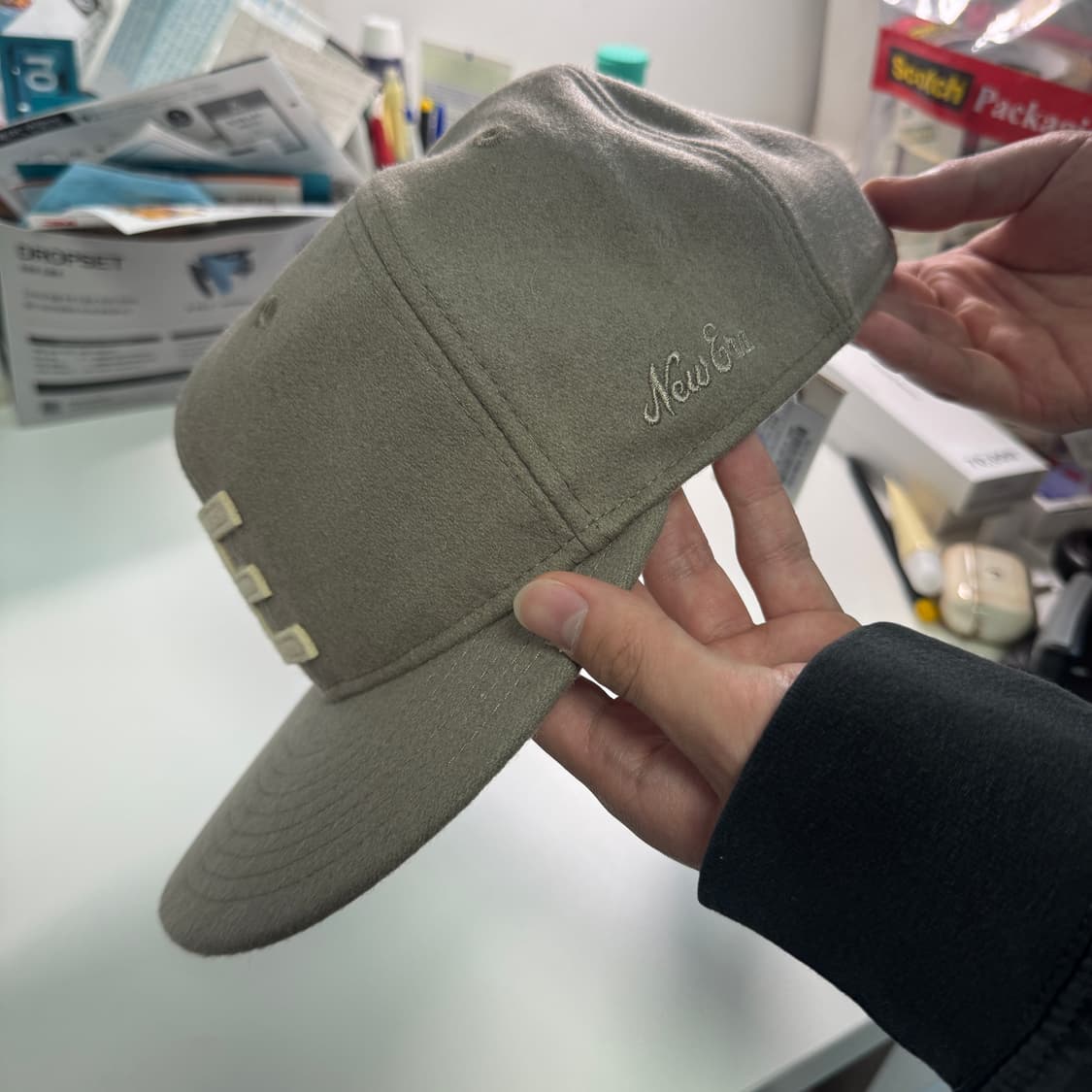 [새상품]ESSENTIALS 에센셜 뉴에라 E 로고 볼캡 탄 상품이미지2