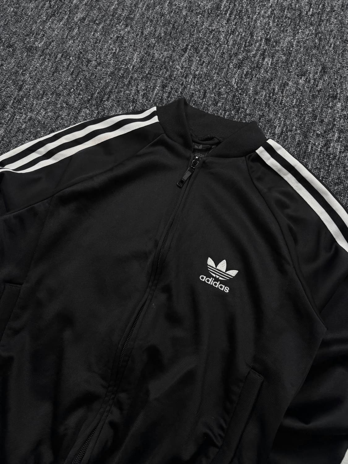 아디다스 블랙 슈퍼스타 트랙탑 져지 상품이미지4