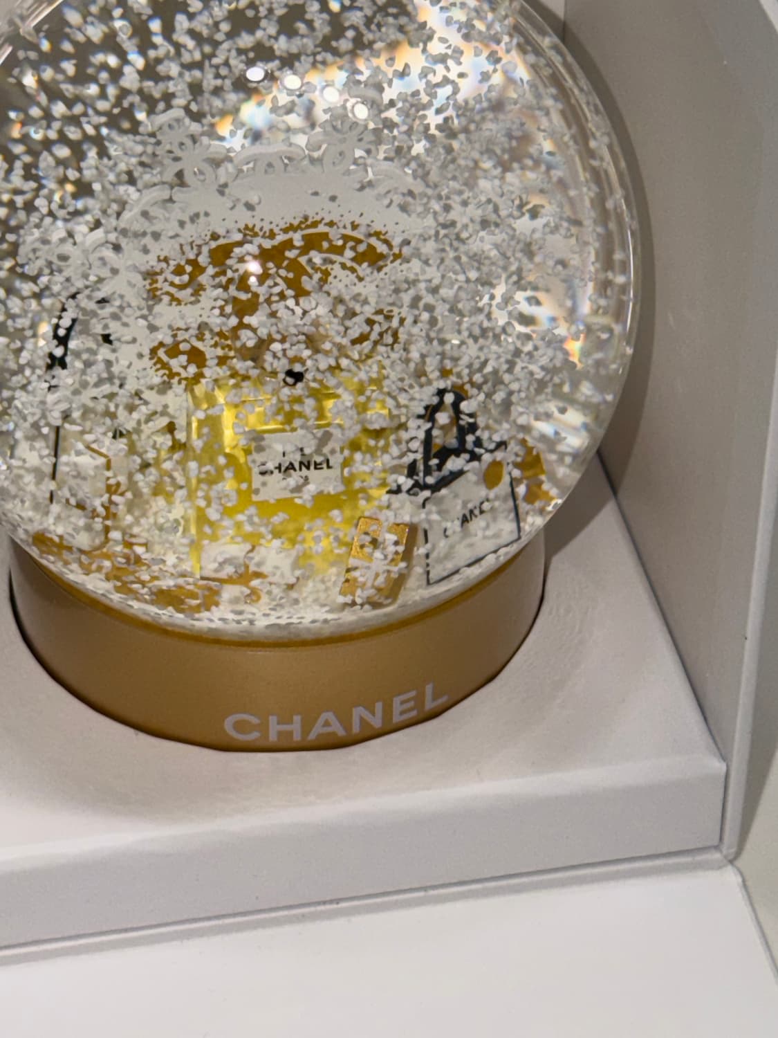 샤넬 스노우볼 2024 상품이미지1