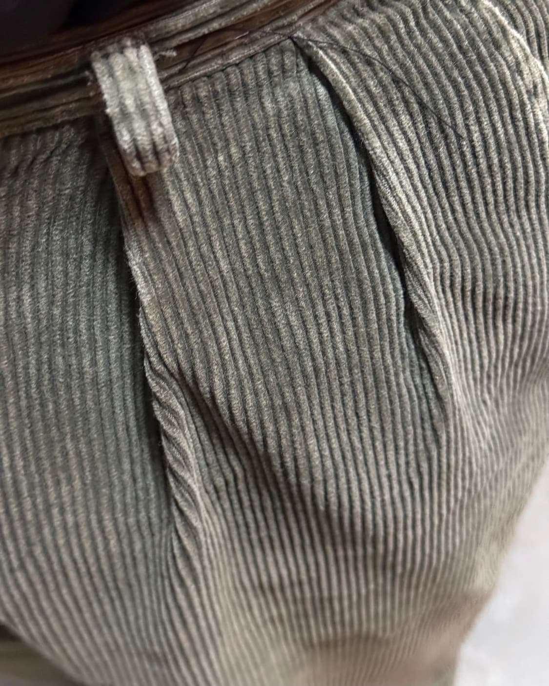 90‘s 폴로 랄프로렌 투턱 코듀로이 팬츠 34 [올리브그린] 상품이미지10