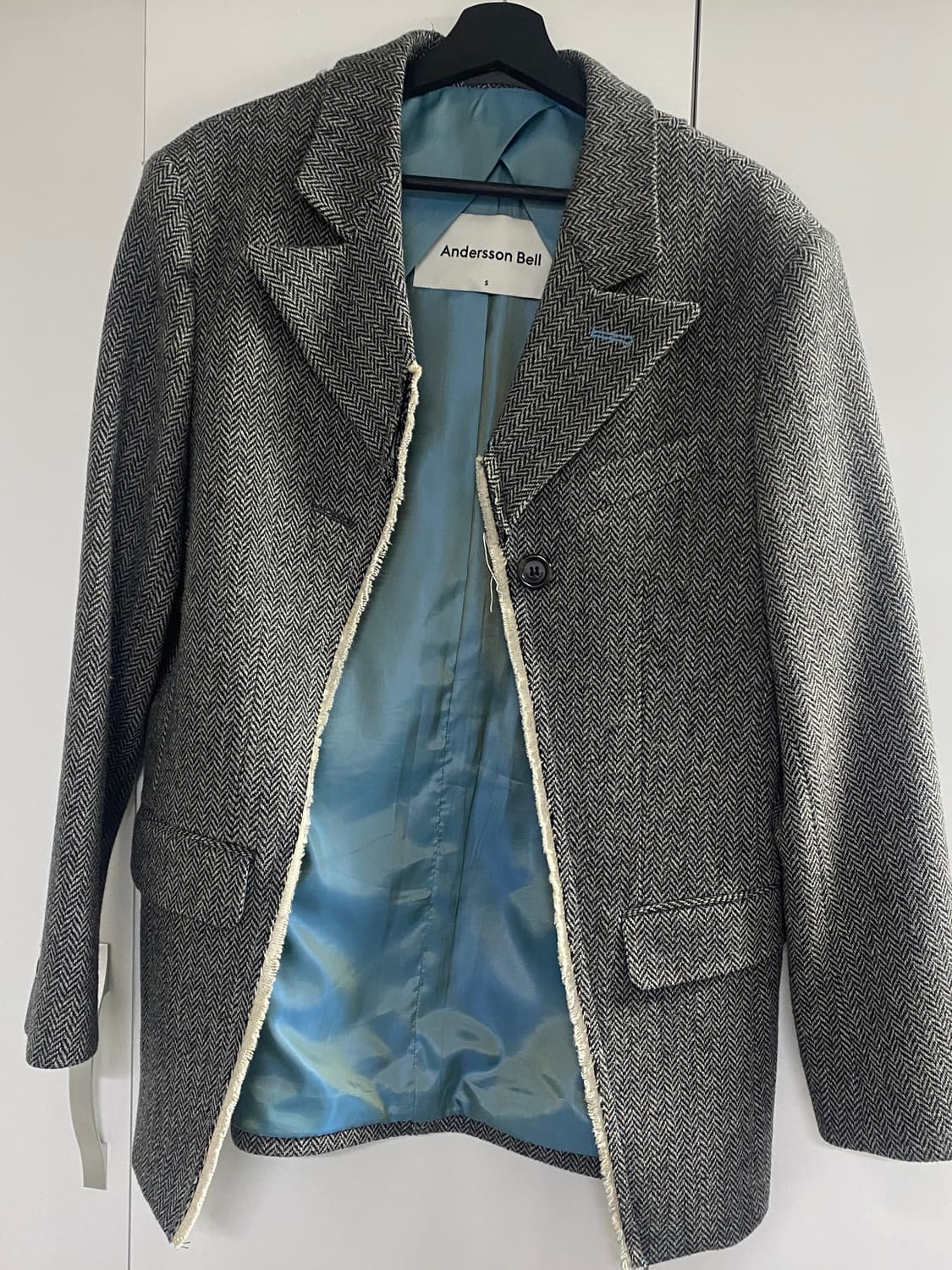 앤더슨벨 21fw 컷아웃 블레이저 상품이미지2