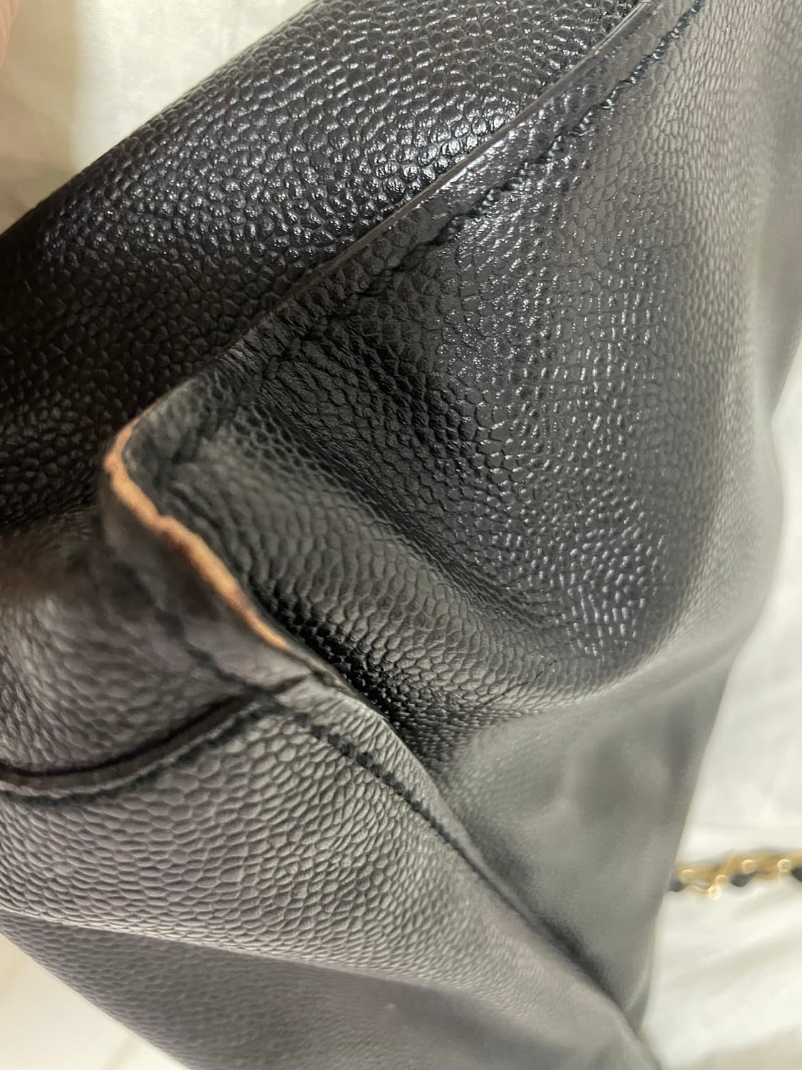 20년 빈티지 샤넬 캐비어 레더 금장 숄더백 상품이미지3