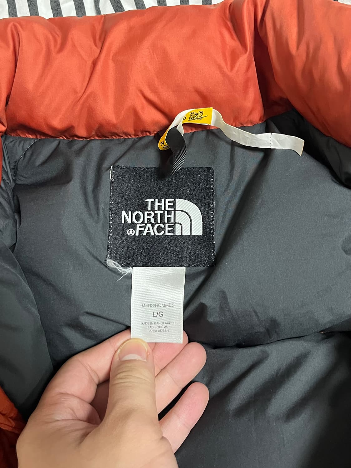 노스페이스 700 중앙로고 패딩 조끼 오렌지 L 상품이미지3