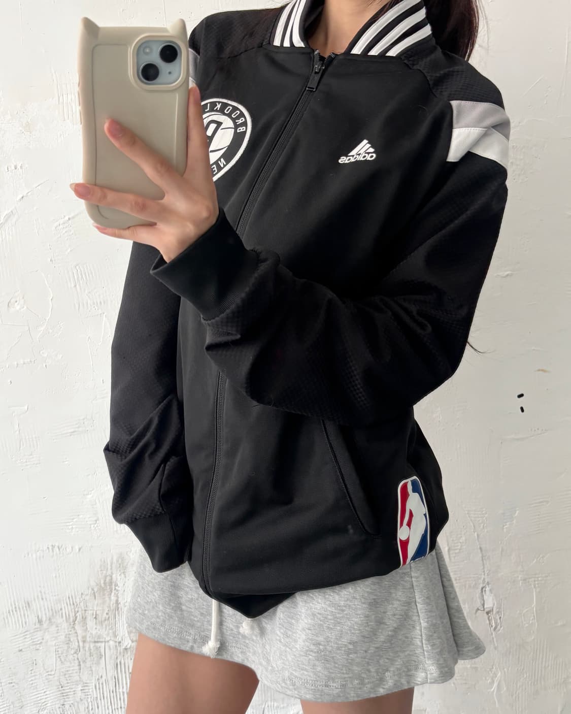 Adidas 아디다스 블랙 컬러 블루클린 트랙탑 져지 상품이미지1