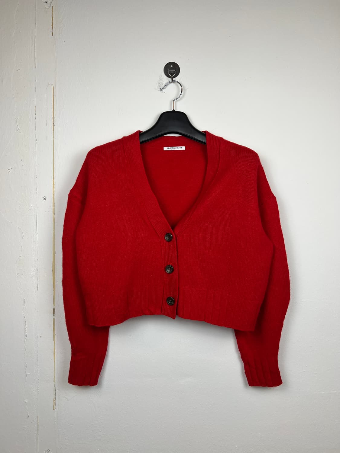 O140 BEAUTY&YOUTH 레드 크롭 울 가디건 OS 상품이미지1