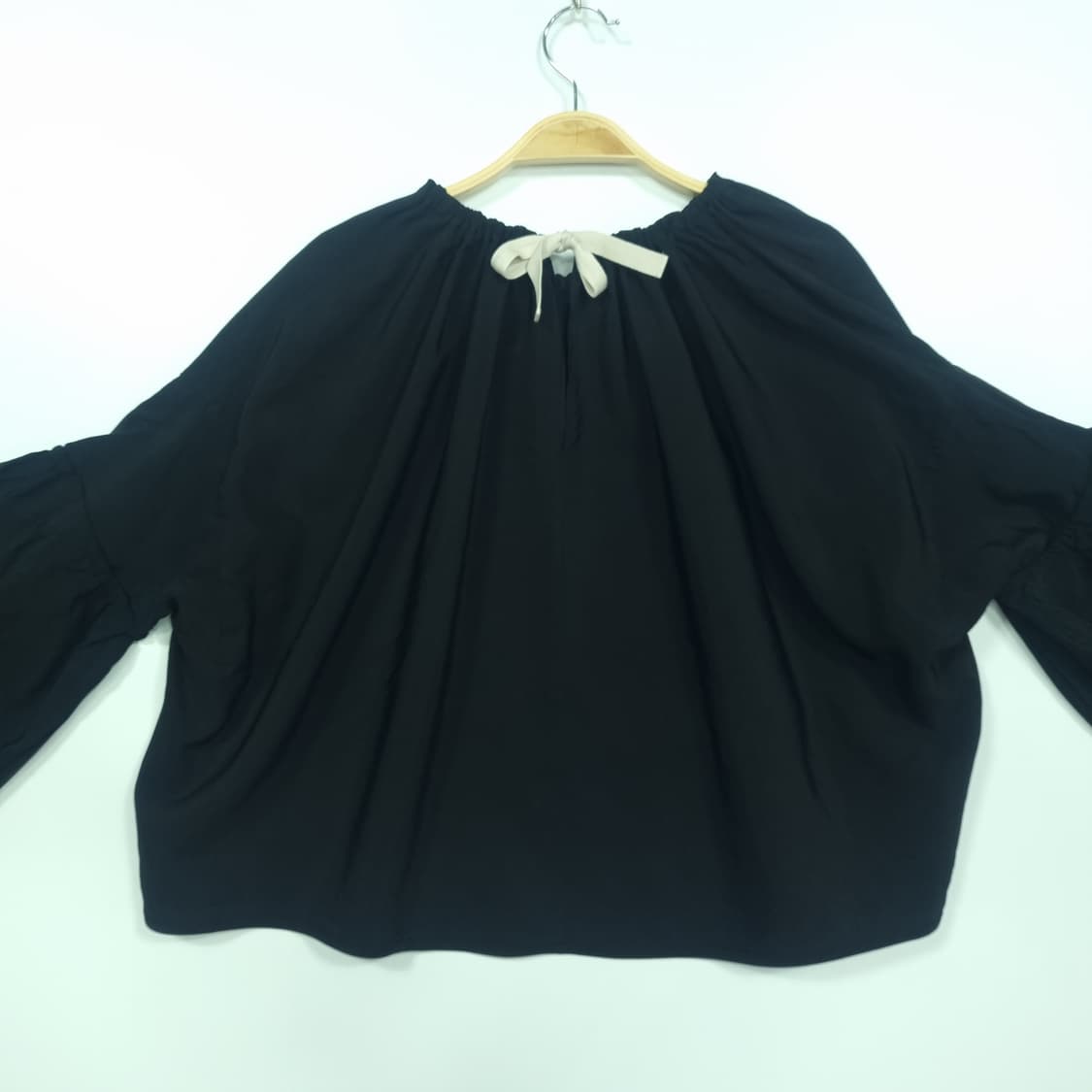 JILSANDER 질샌더 래글런 셔링 풀오버 블라우스 상품이미지5