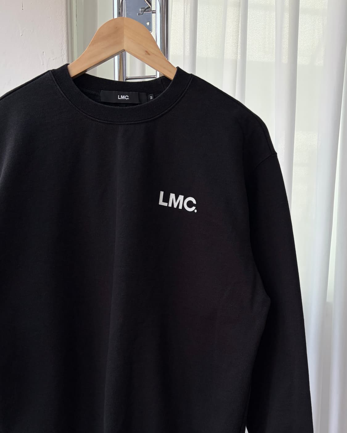 [M]LMC 엘엠씨 빅로고 블랙 맨투맨 상품이미지4