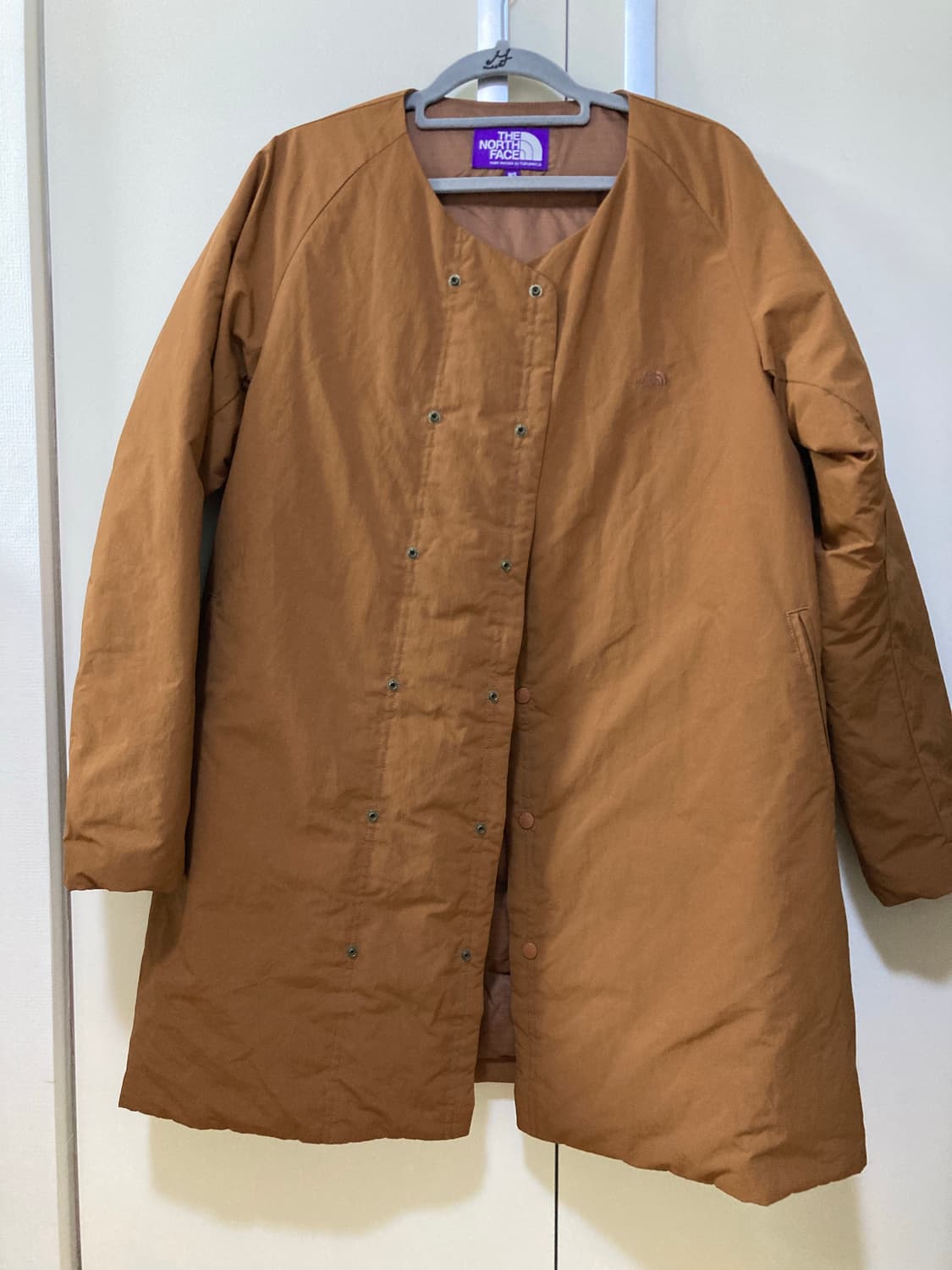 노스페이스 퍼플라벨 패딩 브라운 상품이미지1