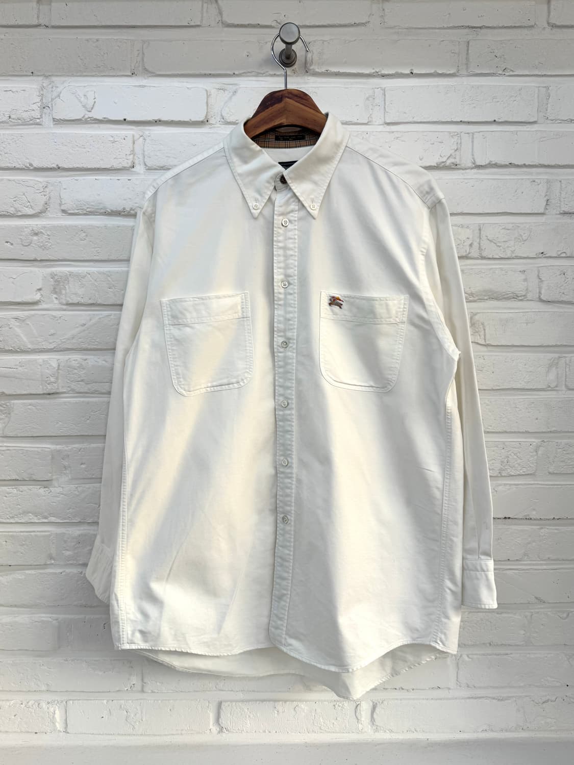 버버리 화이트 포켓 셔츠 상품이미지1