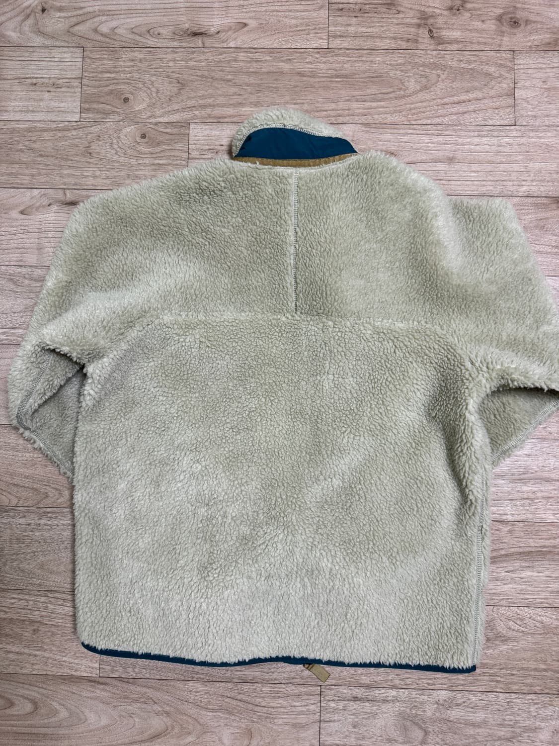 파타고니아 레트로x 펠리컨 M 상품이미지3