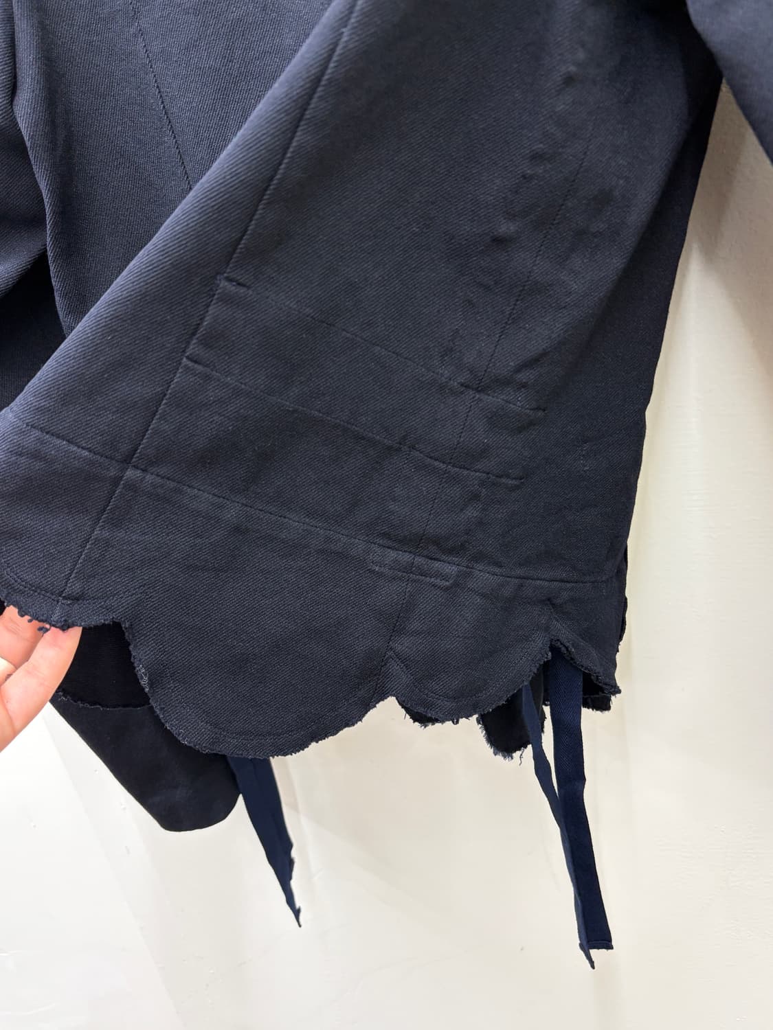 꼼데 가르송 비대칭 링클 자켓 상품이미지8