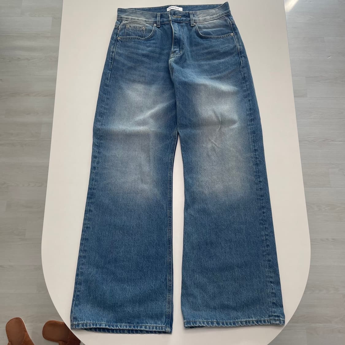 브랜디드 와이드 진 팬츠 (사이즈 32) 상품이미지1