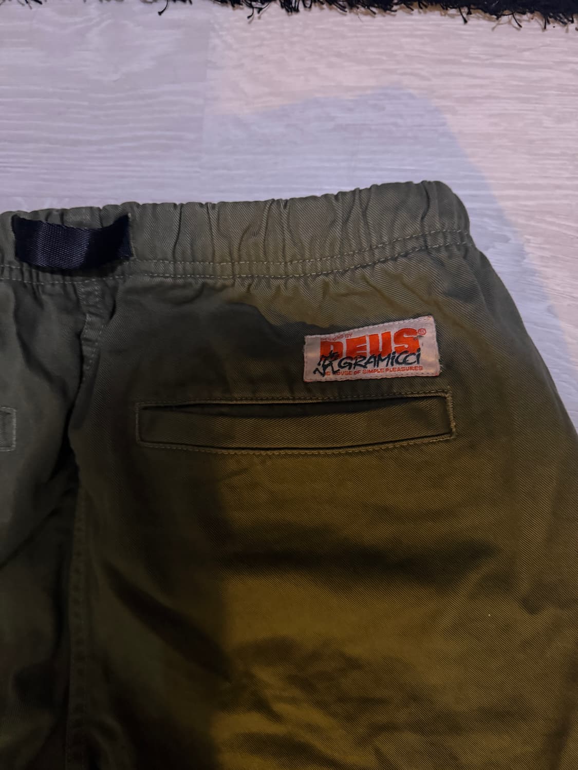 데우스 X 그라미치 팬츠 판매합니다! 상품이미지3