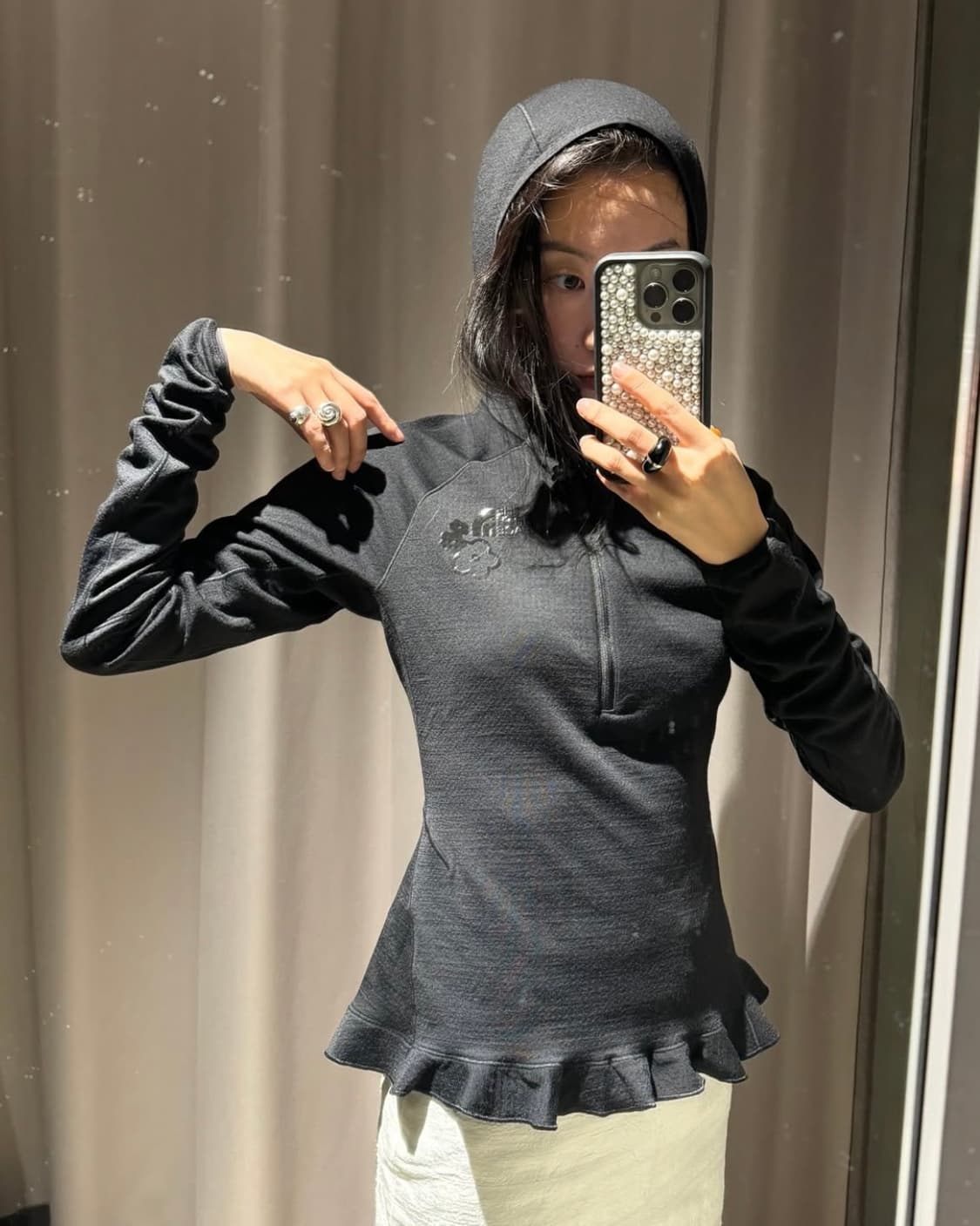 [XS,S,M]세실리에 반센 x 노스페이스 25fw 러플 후드티 상품이미지1