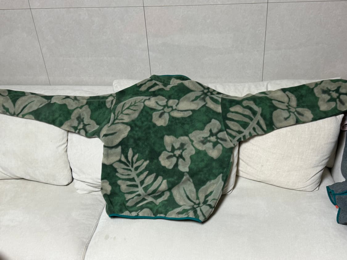 파타고니아 신칠라 하와이안 플로랄 라지 L 상품이미지4