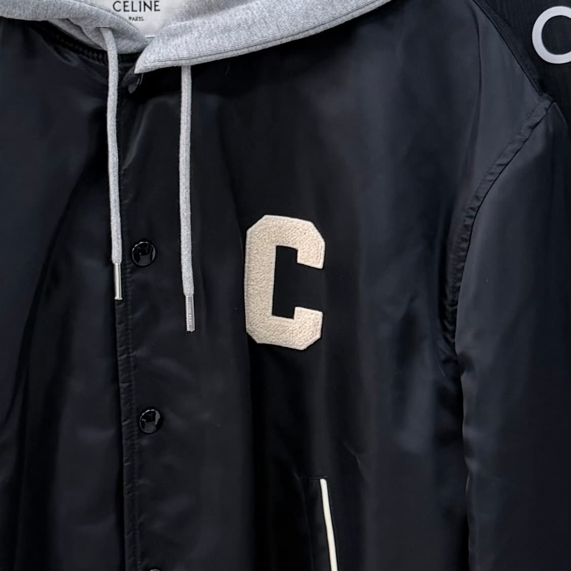 [S+급/50] 셀린느 테디 후드 백로고 봄버 바시티자켓 상품이미지2