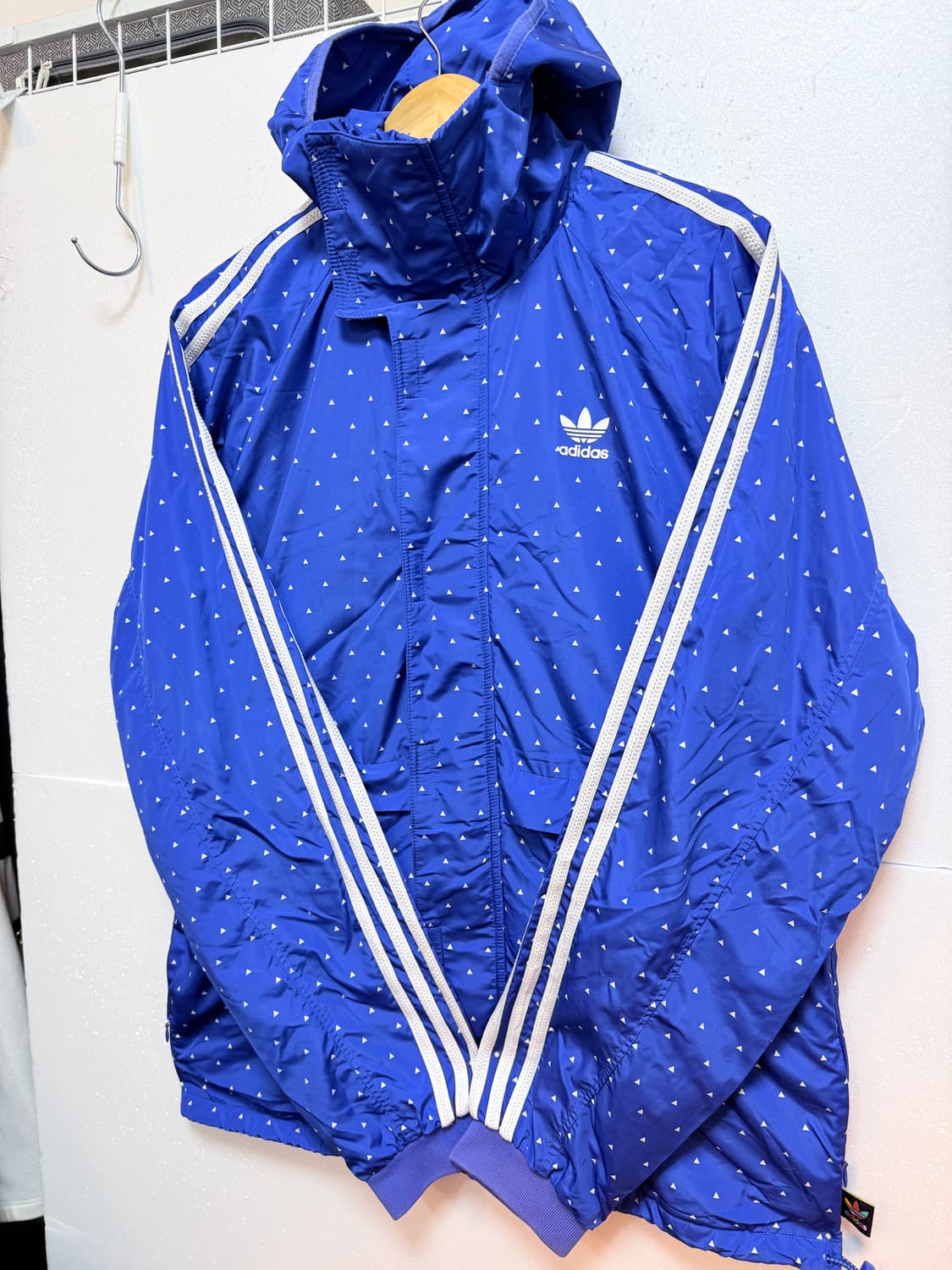 퍼럴x아디다스 오버핏 바람막이 점퍼 M 상품이미지2