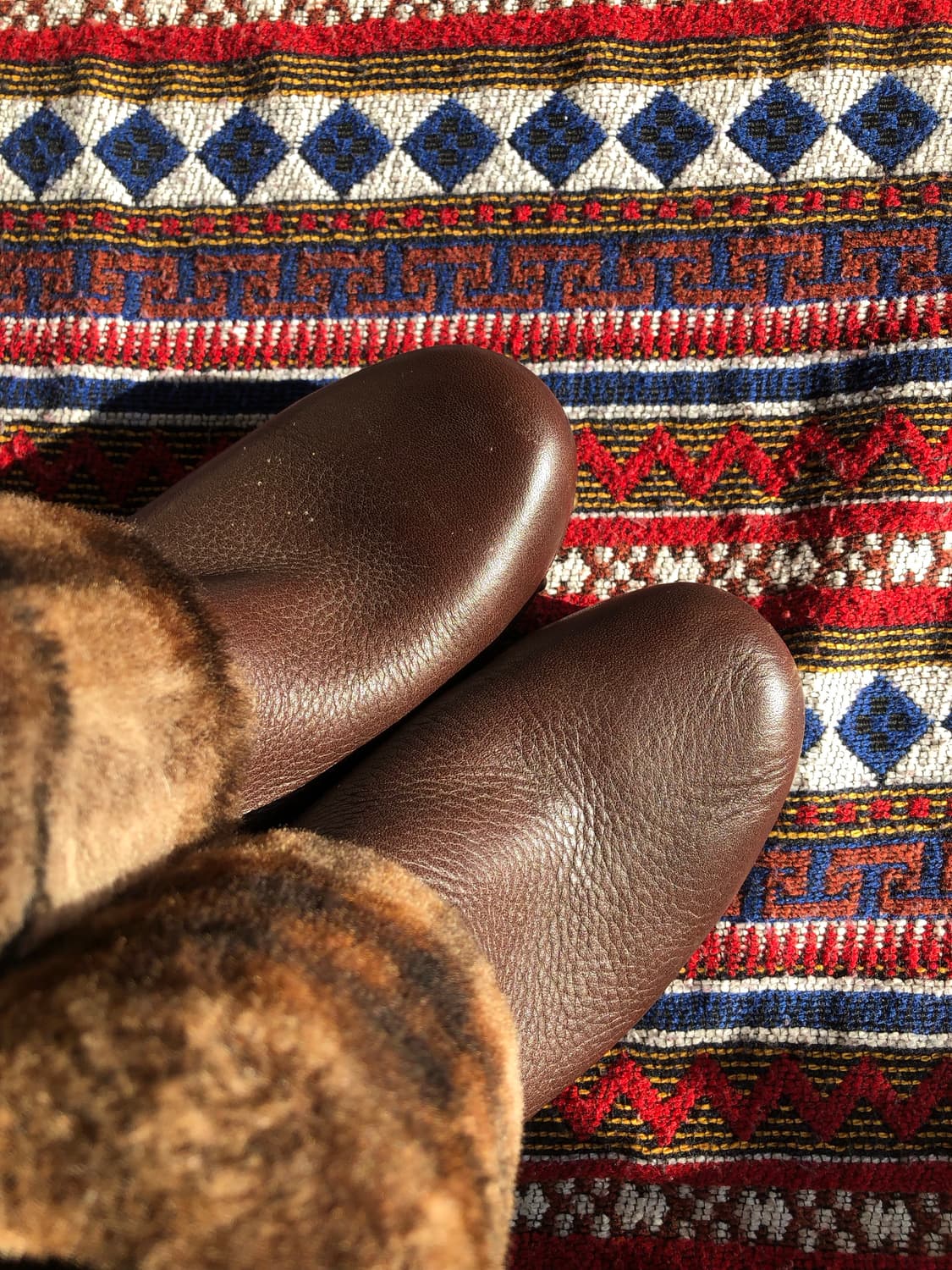 어그 클로그 브라운 레더 퍼 부츠 240 상품이미지4