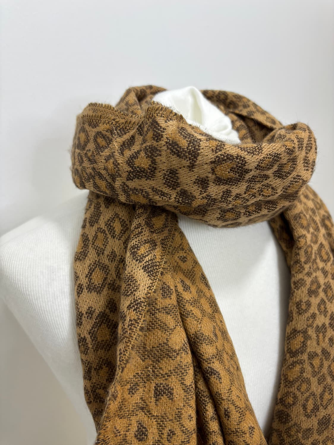 브라운 호피 레오파드 머플러 목도리 상품이미지4