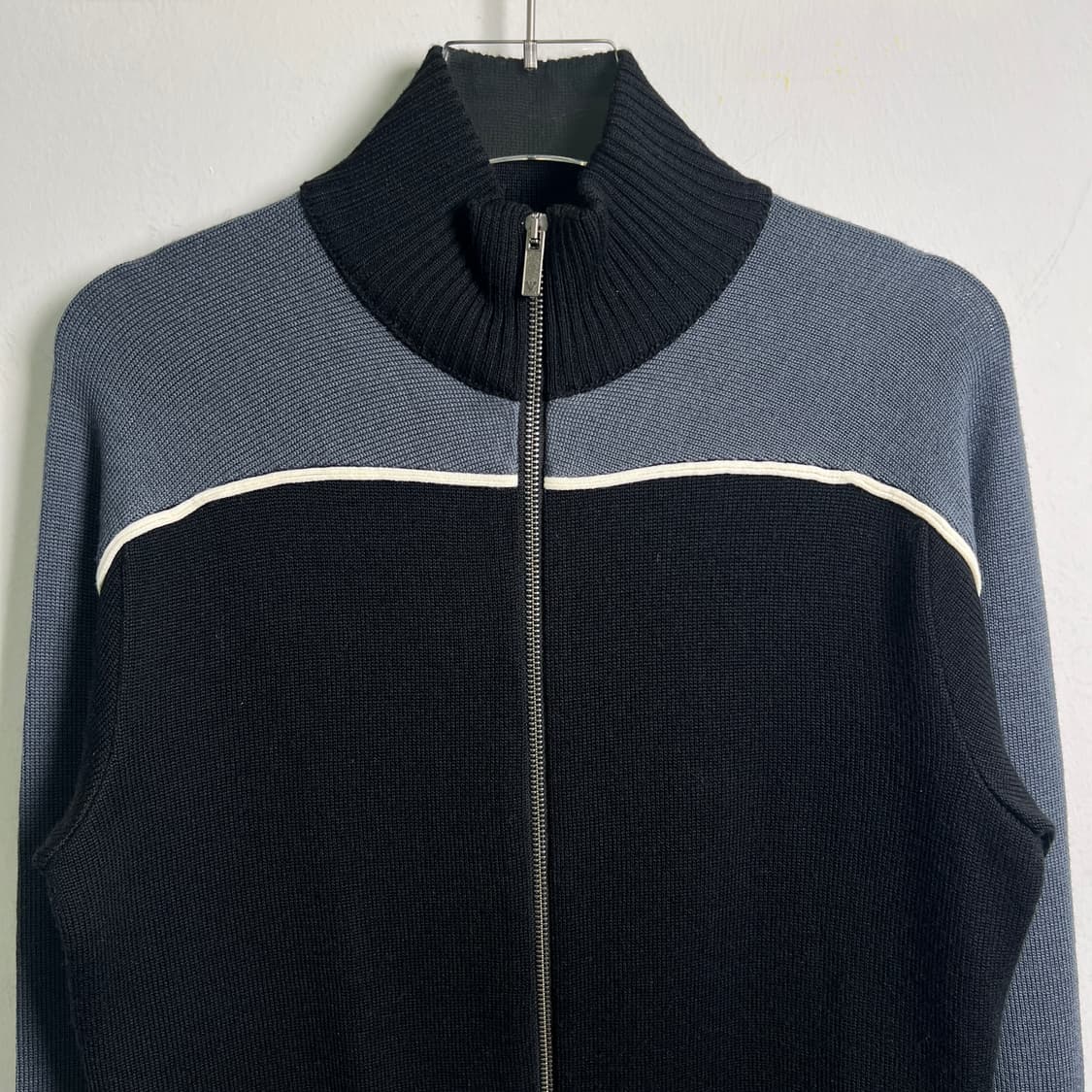 엠포리오 아르마니 울 니트 집업 M 상품이미지4